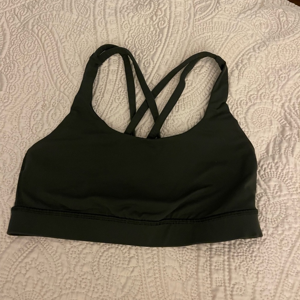 Lululemon sports bra